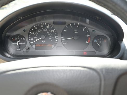 Used 1996 BMW Z3 1.9 image 23