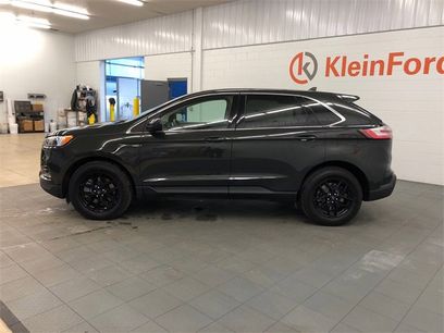 Used 2022 Ford Edge SEL w/ Convenience Package