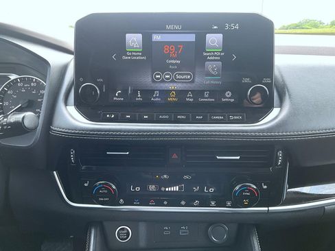 Used 2023 Nissan Rogue SL w/ SL Premium Package AWD/4WD image 14