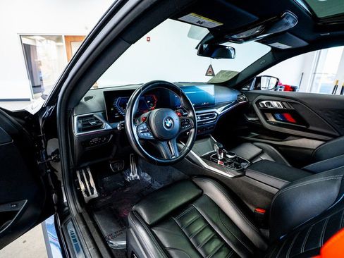 Used 2023 BMW M2 w/ Lighting Package image 40
