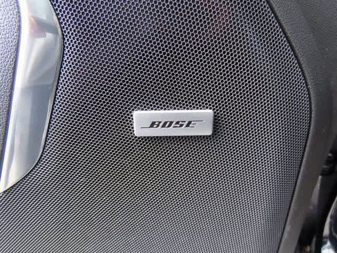 Used 2023 GMC Yukon SLT image 17