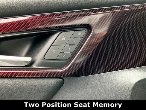 Used 2024 Chevrolet Traverse RS w/ LPO, Floor Liner Package AWD/4WD image 38
