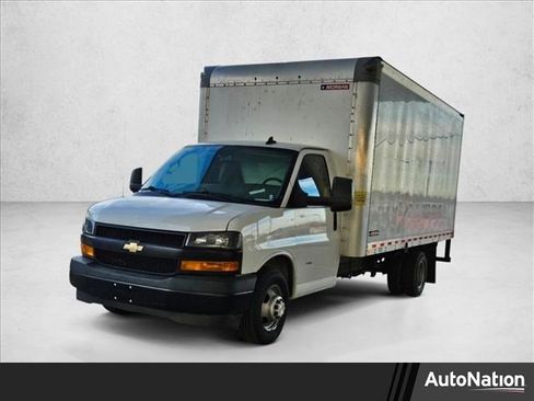 Used 2021 Chevrolet Express 3500 image 1