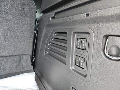 New 2026 Chevrolet Traverse RS image 11