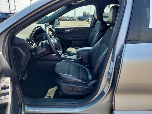 Used 2024 Ford Escape ST-Line AWD/4WD image 16