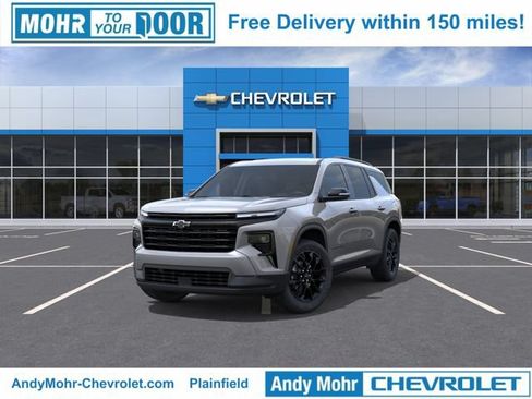 New 2026 Chevrolet Traverse LT w/ Midnight/Sport Edition AWD/4WD image 1
