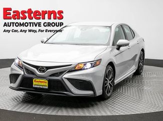 Used 2024 Toyota Camry SE w/ Cold Weather Package FWD video 1