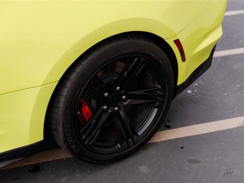 Used 2019 Chevrolet Camaro ZL1 image 15