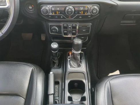 Certified 2023 Jeep Wrangler Unlimited Sahara w/ Cold Weather Group AWD/4WD image 21