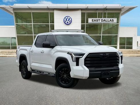 Used 2025 Toyota Tundra SR5 w/ SX Package RWD image 1