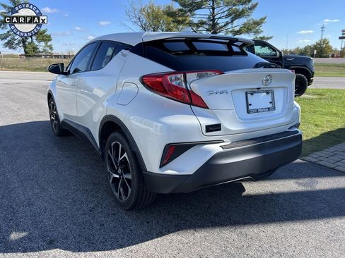 Used 2018 Toyota C-HR XLE image 7