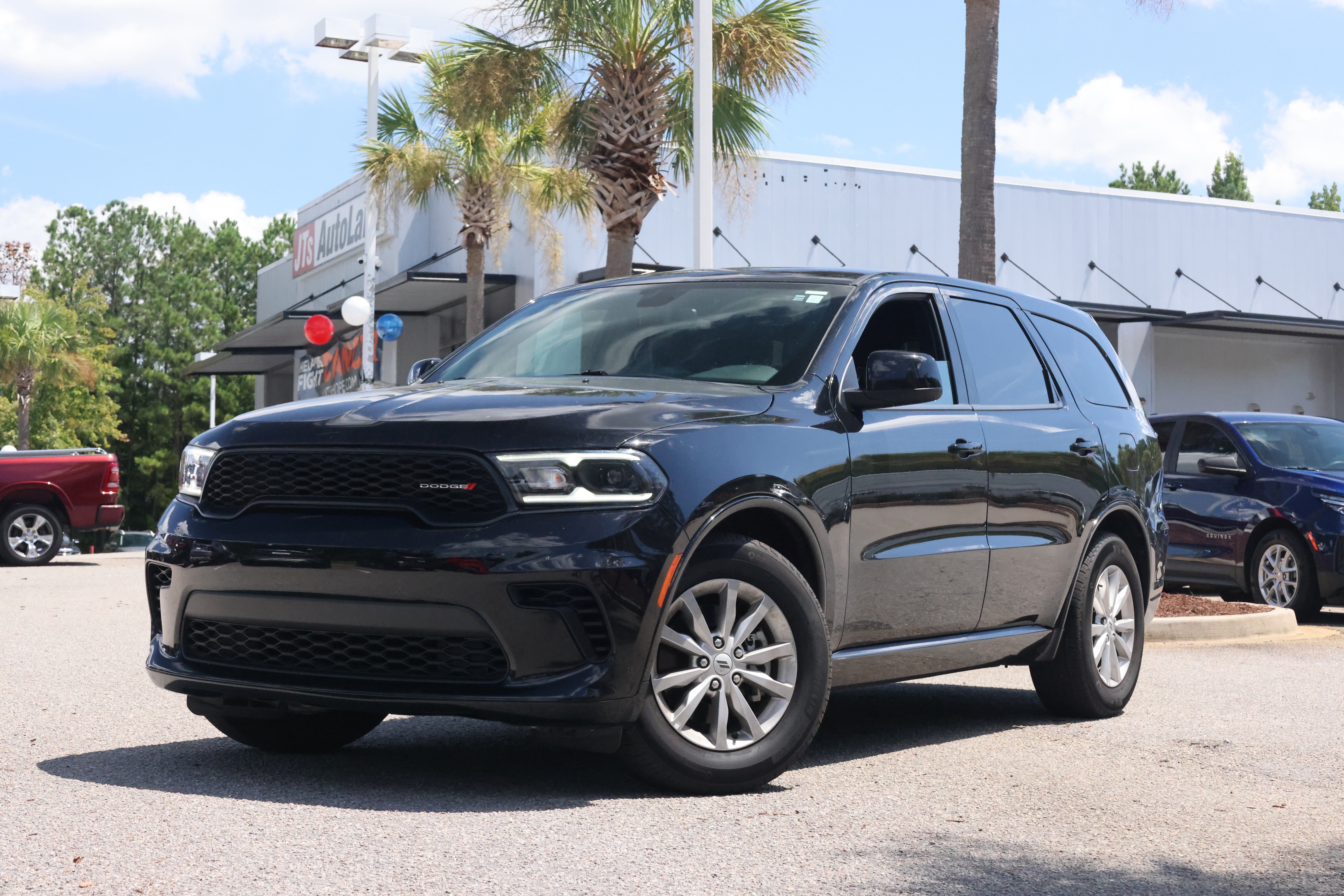 Used 2025 Dodge Durango GT RWD image 1