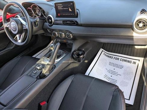 Used 2022 MAZDA MX-5 Miata Grand Touring w/ Weather Package image 20
