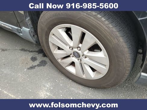 Used 2018 Subaru Outback 2.5i Premium image 2