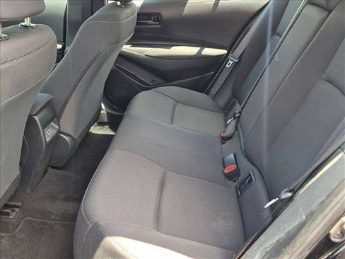 Used 2023 Toyota Corolla LE FWD image 17