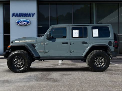 Used 2024 Jeep Wrangler Unlimited Rubicon 392 image 7