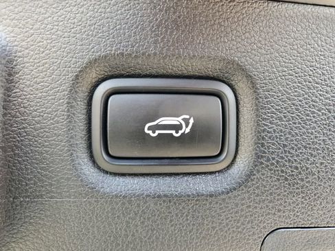 Used 2023 Hyundai Santa Fe Limited AWD/4WD image 31