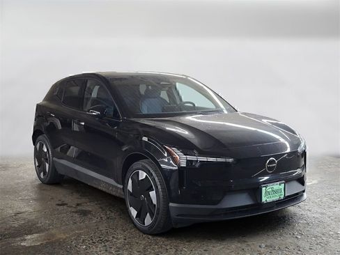 New 2025 Volvo EX30 Plus w/ Protection Package Premier image 3