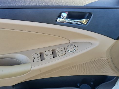 Used 2012 Hyundai Sonata GLS w/ Popular Equipment Pkg FWD image 11