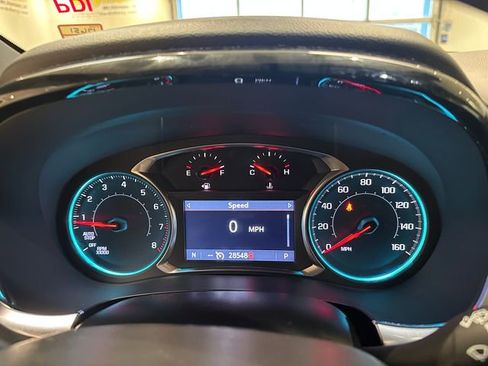 Used 2023 Chevrolet Traverse LT w/ Midnight/Sport Edition image 31