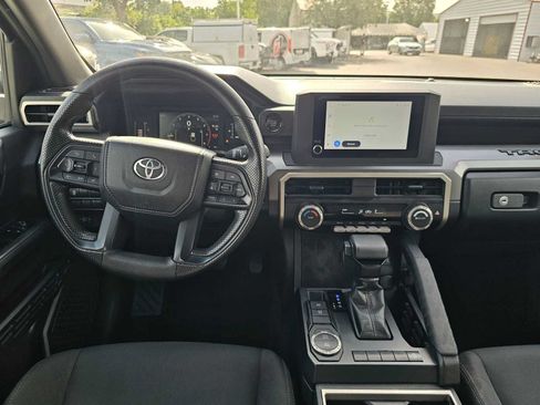 Used 2024 Toyota Tacoma SR5 RWD image 18