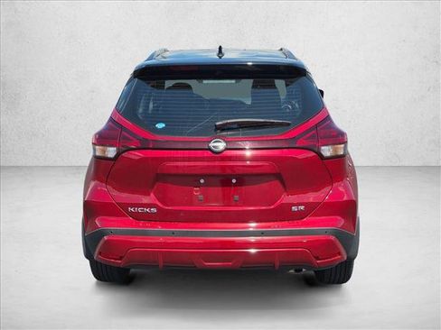 Used 2024 Nissan Kicks SR FWD image 6