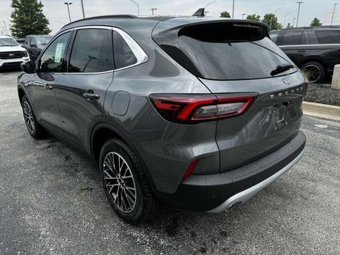 New 2025 Ford Escape Base image 4