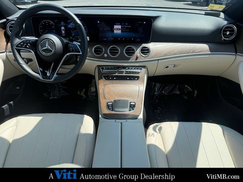 Certified 2022 Mercedes-Benz E 450 4MATIC Sedan image 2