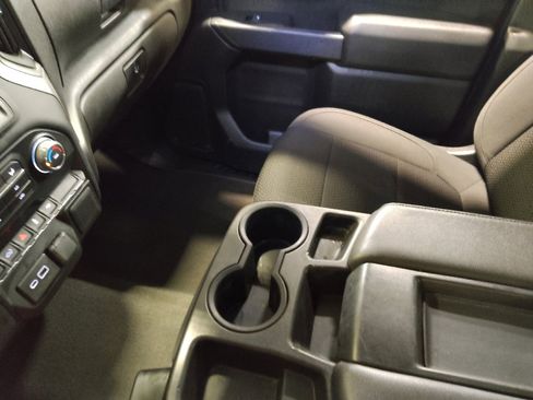 Used 2022 Chevrolet Silverado 1500 Custom RWD image 26