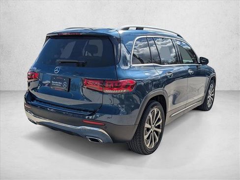 Used 2023 Mercedes-Benz GLB 250 image 5