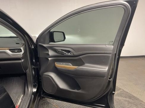 Certified 2022 GMC Acadia SLE AWD/4WD image 24