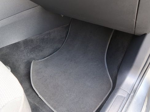 Used 2019 Volkswagen Jetta S image 36