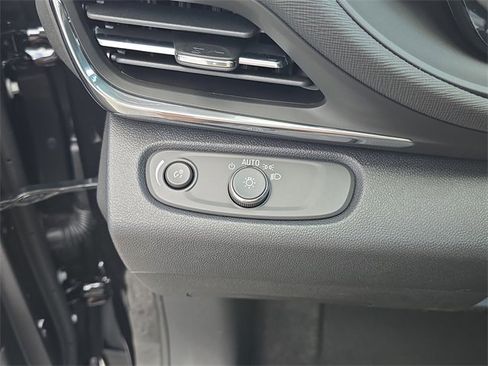 New 2025 Buick Envista Preferred w/ Convenience I Package image 25
