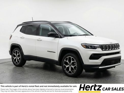 Used 2025 Jeep Compass Limited image 1