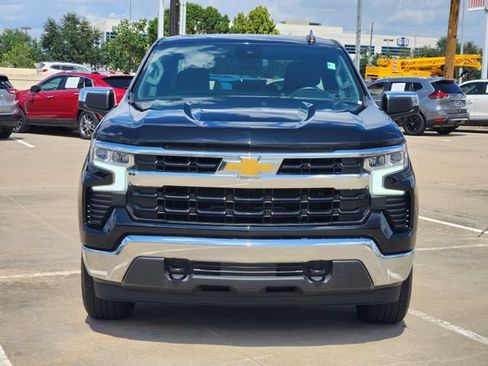 Used 2023 Chevrolet Silverado 1500 LT AWD/4WD image 2