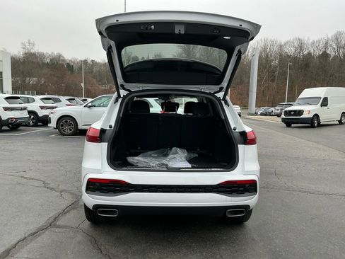 New 2025 Audi Q5 Premium Plus image 14