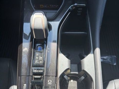 Used 2026 Toyota Crown Limited image 16