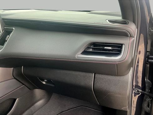 Used 2023 Chevrolet Tahoe RST RWD image 19