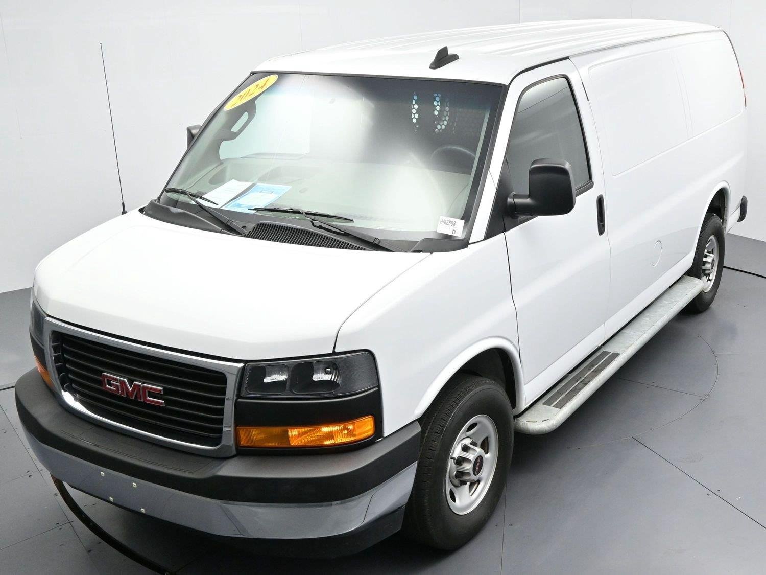 Used 2024 GMC Savana 2500 w/ Driver Convenience Package RWD image 31