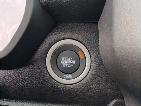 New 2026 RAM 2500 Tradesman w/ Chrome Appearance Group image 19