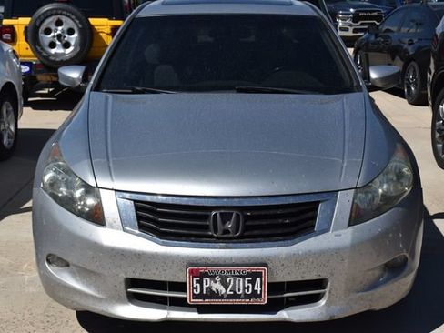 Used 2010 Honda Accord EX-L image 2