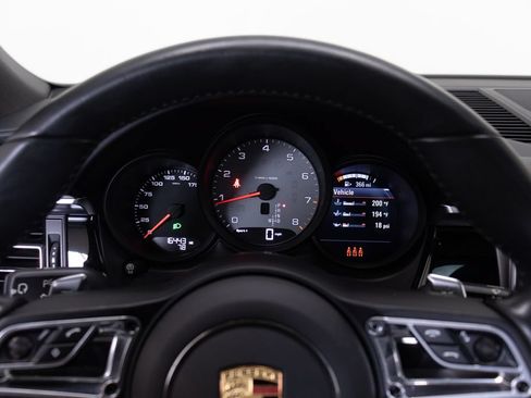 Used 2021 Porsche Macan S AWD/4WD image 30