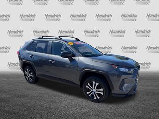 Used 2020 Toyota RAV4 LE AWD/4WD video 2