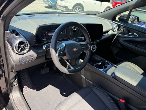 Used 2024 Chevrolet Blazer EV LT AWD/4WD image 27
