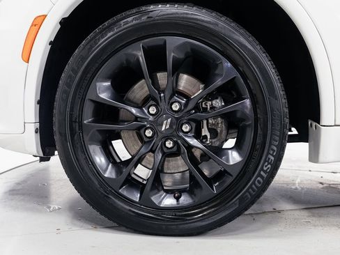 Used 2021 Dodge Durango SXT image 29