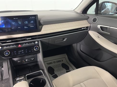 Used 2024 Hyundai Sonata SEL FWD image 4