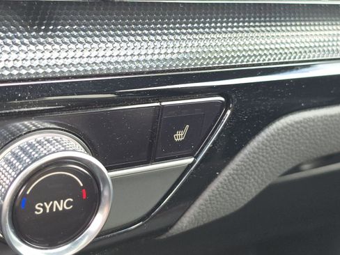 Used 2023 Honda CR-V Sport Touring image 8