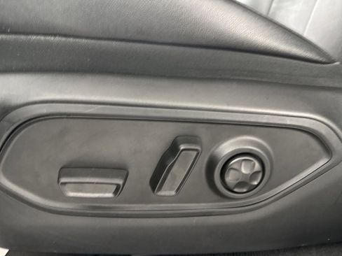 Used 2023 Jeep Grand Cherokee Altitude AWD/4WD image 14