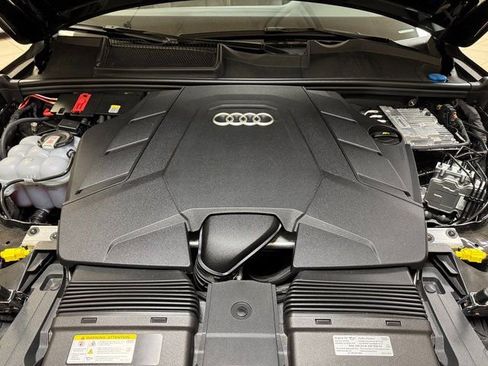 Used 2025 Audi Q7 3.0T Premium Plus w/ Premium Plus Package image 32