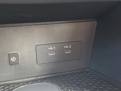 New 2026 Nissan Pathfinder Platinum image 12